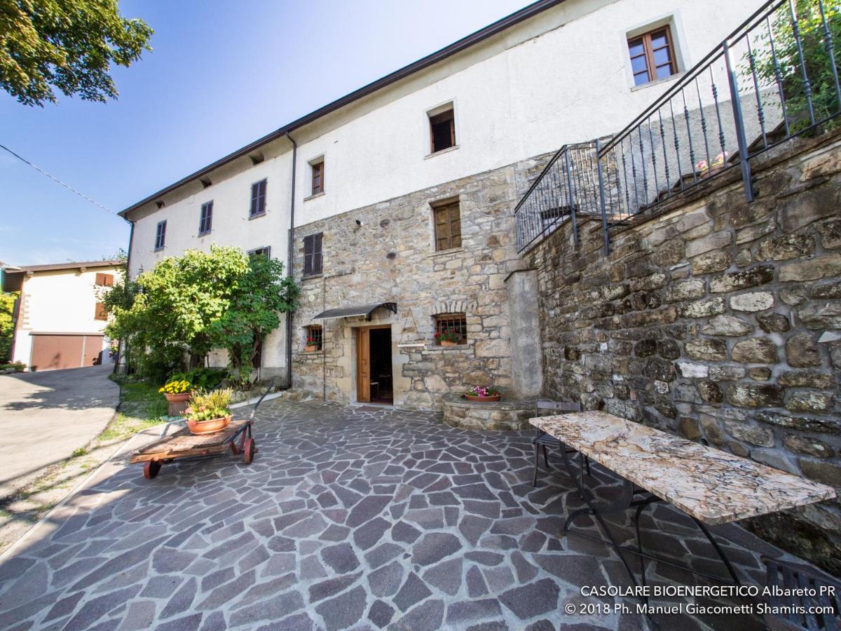 Il Casolare Bioenergetico Bed & Breakfast Albareto  Exterior foto