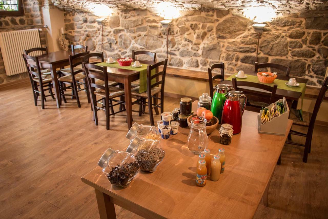 Il Casolare Bioenergetico Bed & Breakfast Albareto  Exterior foto