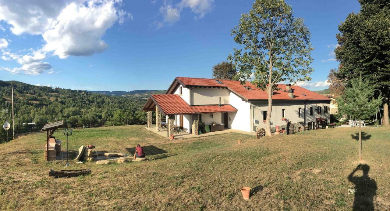 Il Casolare Bioenergetico Bed & Breakfast Albareto  Exterior foto